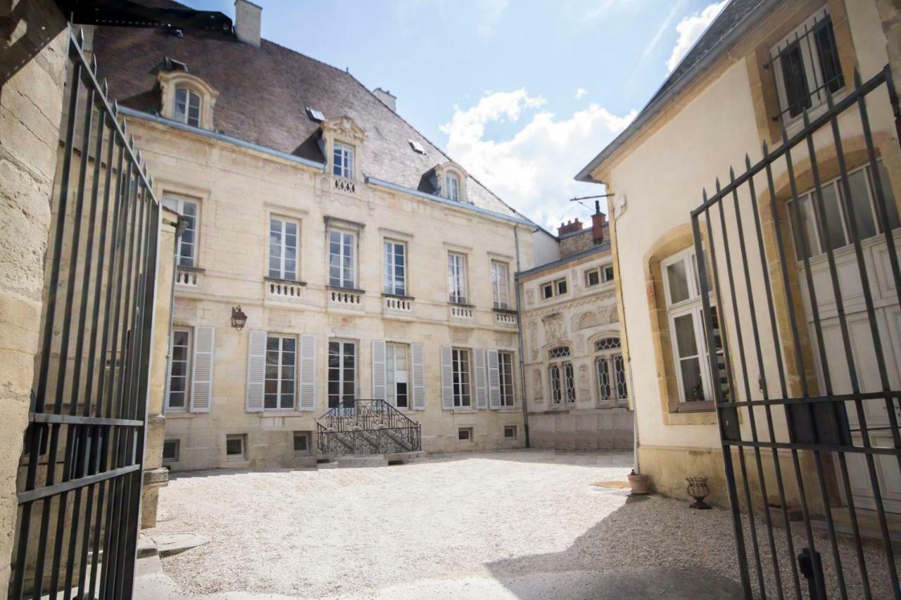 La Chambre Ducale Plein Coeur Historique Dijon Exterior photo